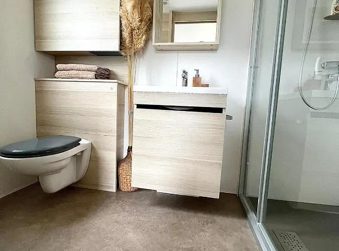 Camping Gallina Varja *